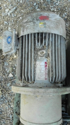 ** ปรับราคา ** X-lift ยกของขนาด 5 ตัน. สภาพสวยของใหม่เก่าเก็บระบบไฟกับปั้มไฮดรอลิคเดินดีมาก ฐานกว้าง 210&times;280 cm. สวยสด