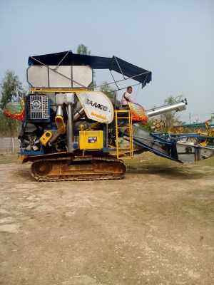 ขายรถเกี่ยวข้าว ไอ้หนุ่มไวไฟ ปี 55