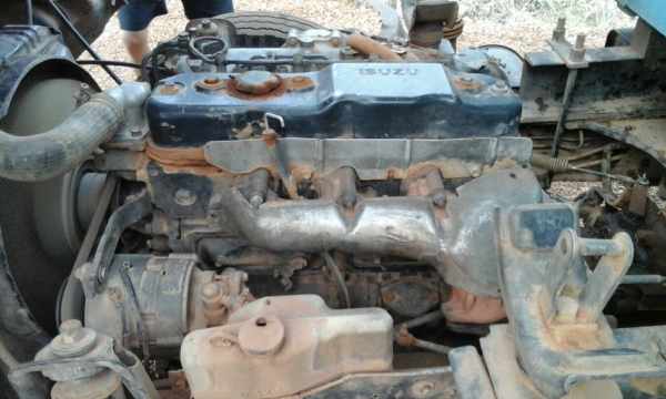 Isuzu Nkr ดั้ม110 ห้างแท้เกียร์สั้น Isuzu Nkr ดั้ม110 ห้างแท้เกียร์สั้น