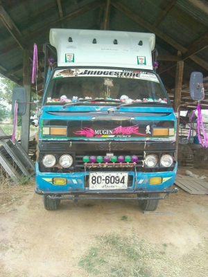 ขาย 1250000 บาท อิซูสุ   TL100 แรง เอกสารพร้อมโอน