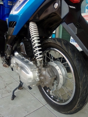 Honda Click 110i รถปี2553 สีน้ำเงิน สวยๆเครื่องดีเยี่ยม ราคาถูกครับ