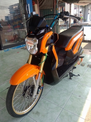 Zoomer X รถปี57 หัวฉีดประหยัดน้ำมัน แต่งสวยภายนอก ภาษีไม่ขาด ราคาถูกครับ