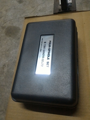 เครื่องมือชุด FOUR SPINDLE SET  บรรจุในกล่อง ยี่ห้อ TOKI SANGYO