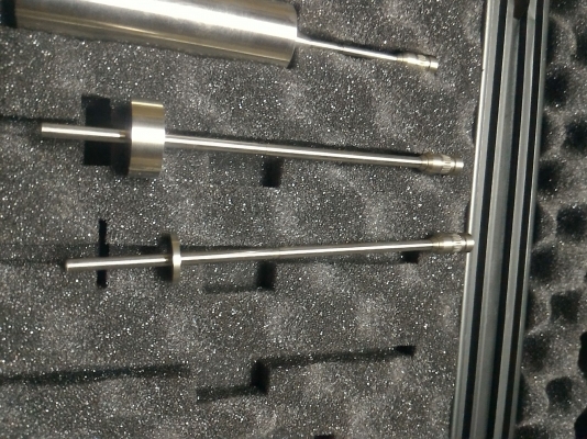 เครื่องมือชุด FOUR SPINDLE SET  บรรจุในกล่อง ยี่ห้อ TOKI SANGYO