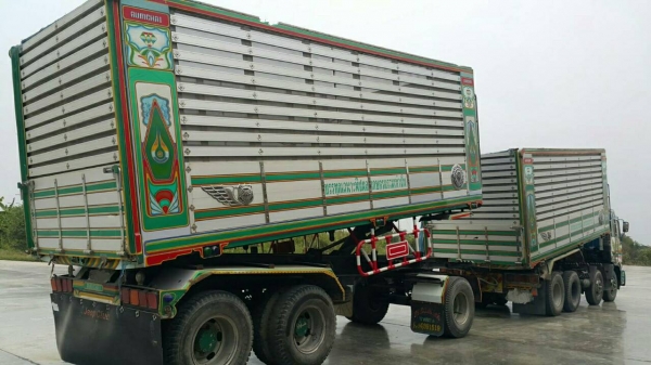 ขายรถพ่วง 24 ล้อ แม่-ลูก กระบะเนียมคอกเกษตรดั้ม อู่.รวมชัย HINO FM3M วางเครื่อง.P11C-320 แรง เกียร์อีตั้น ราคา.1650000 สนใจรีบจองด่วน