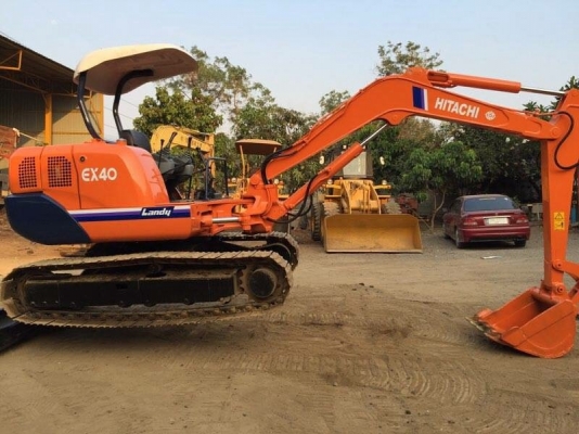 ขายรถขุดแบคโฮ HITACHI EX40 ขนาด40 คอนโทลสั้น ปั๊มนิ้ว ระบบไว รถเก่านอก100\% เอกสารครบ ราคา 450,000฿ ต่อรองได้☎️ติดต่อ 096-3268553 (ช่างเบนซ์)