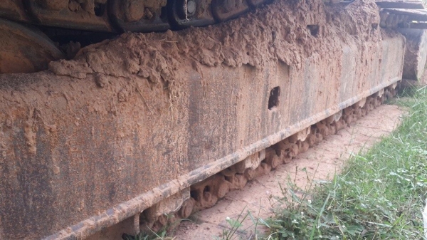 ขายรถขุดแบ็คโค SK200-3มาร์คทรีไฟฟ้าตัด สภาพทำงานปกติ ช่วงล่างดี ปั๊มแห้ง เครื่องดี