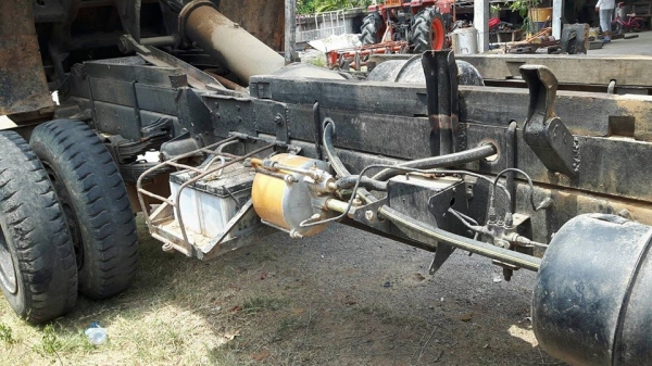 ขาย6ล้อดัมพ์ยยาง900R20 HINO KR300 160แรง รถเก่าเก็บ แชชซีสวย เครื่องดี ภายในสวย เอกสารเล่มทะเบียนครบ พร้อมวิ่งงาน