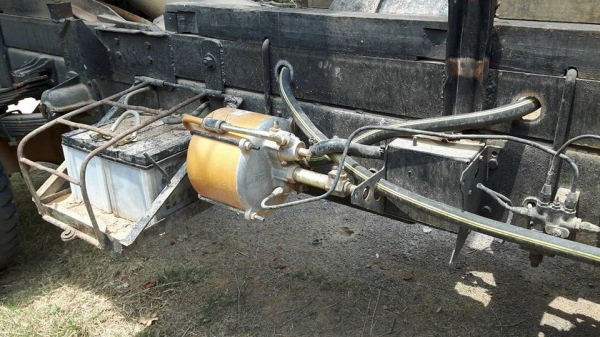 ขาย6ล้อดัมพ์ยยาง900R20 HINO KR300 160แรง รถเก่าเก็บ แชชซีสวย เครื่องดี ภายในสวย เอกสารเล่มทะเบียนครบ พร้อมวิ่งงาน