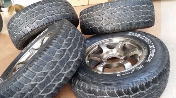 ล้อขอบ 17 พร้อมยาง