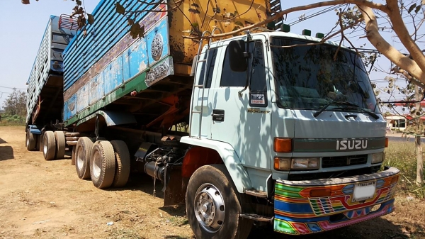 **1,300,000 บ.ต่อรอง/// 10ล้อ2เพลา ISUZU ROCKY FXZ-240 (K) พ่วงแม่+ลูกดั้ม เครื่อง/เกียร์ เดิม แน่น แรงดี ช่วงล่างเดิม คัสซีสวย เดิมๆ ไม่ดาม ไม่บวม หัวสวยภายในสวย ครบ พาวเวอร์/ทริฟฟี่/แอร์ กระบะดั้มเกษตร ดั้มชลบุรี สภาพเดิมๆ ลูก2คานดั้มเหล็กเกษตร BJM.บรรจ