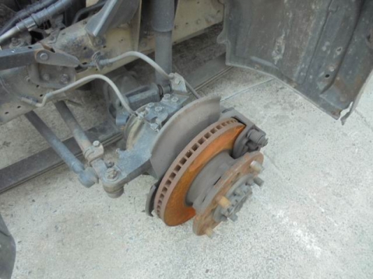 ขายเครื่อง Hino SO5C พร้อมเกียร์และเพลาขับหน้า ขายเครื่อง Hino SO5C พร้อมเกียร์และเพลาขับหน้า