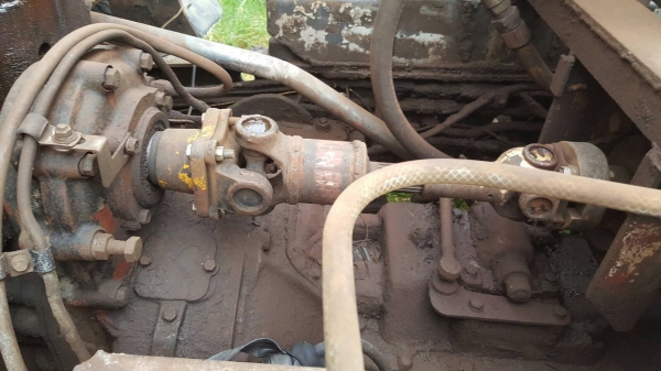 ขาย รถโม่ปูน โม่ตรง 5 คิว ไม่มีทะเบียน HINO ZM ช่วงล่างเบรคแห้ง เครื่อง EK100 260 แรงม้า คัสซีสวย เบรคทิฟฟี่ พวงมาลัยพาวเวอร์ รถใช้งานอยู่ครับ