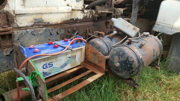 ขาย รถโม่ปูน โม่ตรง 5 คิว ไม่มีทะเบียน HINO ZM ช่วงล่างเบรคแห้ง เครื่อง EK100 260 แรงม้า คัสซีสวย เบรคทิฟฟี่ พวงมาลัยพาวเวอร์ รถใช้งานอยู่ครับ