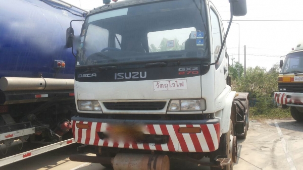 รถอีซูซุ 10 ล้อ หัวลาก  GXZ  270 แรงม้า. ปี 45.  ,  ( ** มี ขาย 2 คัน. )    สนใจติดต่อ  081 - 6079515
