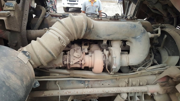 ขาย 10 ล้อดั้ม ISUZU 12 ล้อ เครื่อง 6WA1 360 แรงม้า ติดแก๊ส NGV 10 ถัง มีระบบลากพ่วง คัสซีสวยตลอดเส้น ช่วงล่างดี ทะเบียนพร้อมโอน