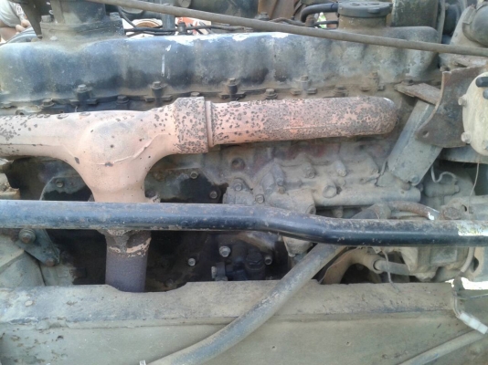 รถฮีโน่  6  ล้อดั้ม FF  168 แรงม้า.   สนใจติดต่อ  081 - 6079515