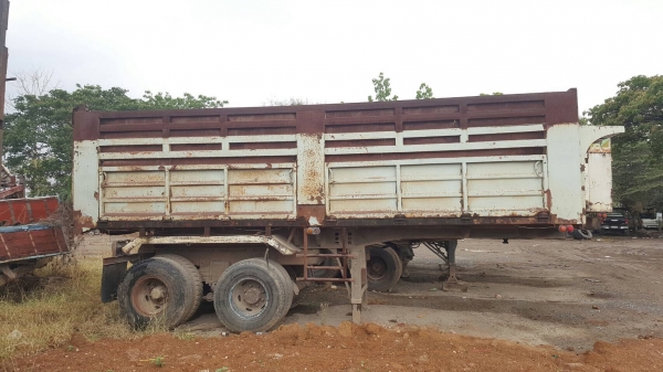 ขาย หางเทนเลอร์ดั้ม 2 เพลา ยาว 7 เมตร รถใช้งานได้ปกติ เอกสารเล่มทะเบียนครบ ราคาต่อรองได้
