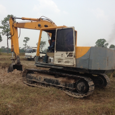 ขายด่วน KOMATSU PC120-5 คอลโทรลสั้น เครื่องเดิมปั้มเดิม รถพร้อมใช้งาน เอกสารสัญญาซื้อขาย