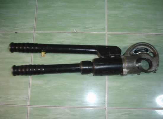 ขายBurndy Y35 Hydraulic Crimper Good Condition No Dies