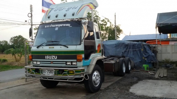 ISUZU-FVZ.195.หัวครัชซี.เครื่องดีครัชซีสวย.ยางดี10เส้น.เดิมๆไม่มีชน.ราคา.595,000 ISUZU-FVZ.195.หัวครัชซี.เครื่องดีครัชซีสวย.ยางดี10เส้น.เดิมๆไม่มีชน.ราคา.595,000