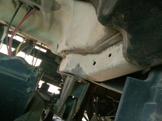 สิบล้อ ออีซูชุ 360โฉมปี53.จด.ปี55 แม่ลูก3คาน ดั้มมีเนียม สภาพดีสวยบางเดิมพร้อมใช้ ทะเบียนพร้อมโอน