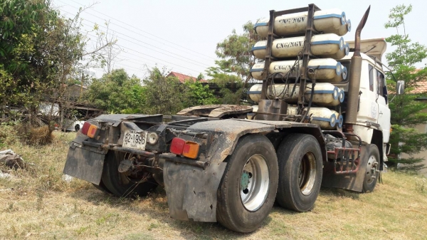 ขาย หัวลากHINO ติดก๊าซ NGV สภาพพร้อมใช้งาน เครื่องเกียร์ดี คัฃชีสวย เอกสารเลามทะเบียนพร้อมโอน