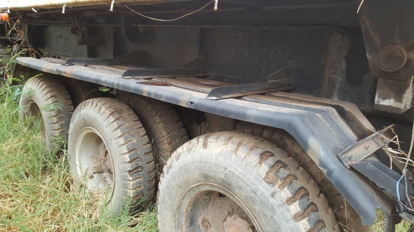 ขาย หางเทนเลอร์ดั้ม 3 เพลา ยาว 8 เมตร ยางเต็ม ทะเบียนพร้อมโอน ราคาต่อรองได้ครับ ขาย หางเทนเลอร์ดั้ม 3 เพลา ยาว 8 เมตร ยางเต็ม ทะเบียนพร้อมโอน ราคาต่อรองได้ครับ