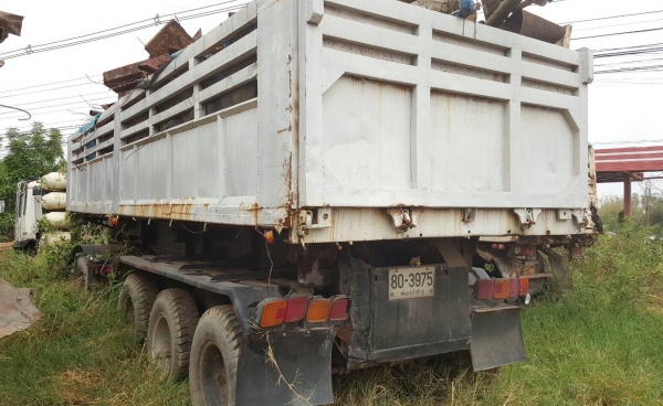 ขาย หางเทนเลอร์ดั้ม 3 เพลา ยาว 8 เมตร ยางเต็ม ทะเบียนพร้อมโอน ราคาต่อรองได้ครับ ขาย หางเทนเลอร์ดั้ม 3 เพลา ยาว 8 เมตร ยางเต็ม ทะเบียนพร้อมโอน ราคาต่อรองได้ครับ