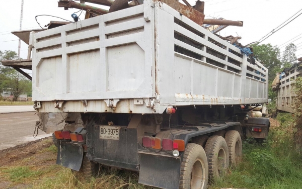 ขาย หางเทนเลอร์ดั้ม 3 เพลา ยาว 8 เมตร ยางเต็ม ทะเบียนพร้อมโอน ราคาต่อรองได้ครับ