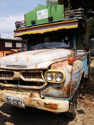 รถยกแพ็ครถเกี่ยว 2 คัน ไทยเจริญ / ส.ทวี + 10 ล้อ เทเลอร์ หน้ายาว 1 คัน ราคา 1.4 ล้าน ต่อรอง