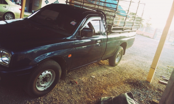 ขายสตราด้า  133000  อยู่ จ.ประจวบ