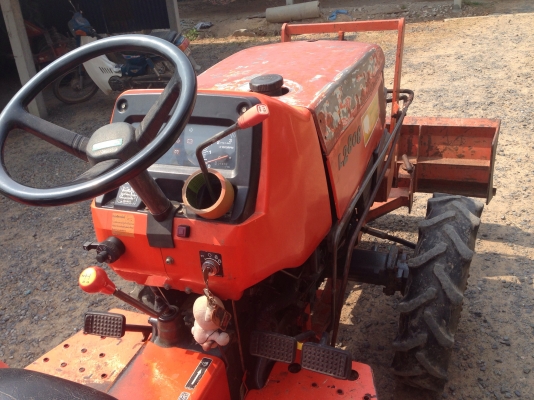 ขายด่วนรถไถนาคูโบต้า L 2808 4 WD ราคา 135,000 บาท พร้อมอุปกรณ์ ผานดันหน้า ผานหลัง รถสวยเครื่อง สภาพร ขายด่วนรถไถนาคูโบต้า L 2808 4 WD ราคา 135,000 บาท พร้อมอุปกรณ์ ผานดันหน้า ผานหลัง รถสวยเครื่อง สภาพร