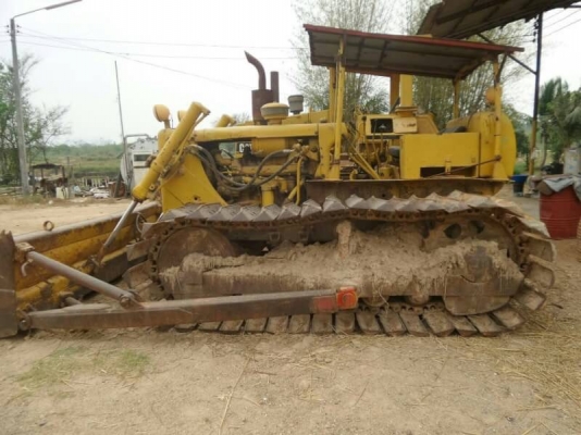 ขายด่วน!! CAT D4D สภาพสวยค่ะ