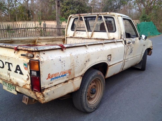 ขายม้าดำไฟกลมช่วงสั้นดีเซลทะเบียนโอน