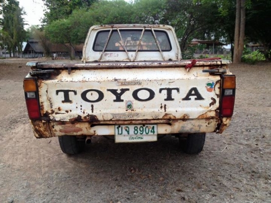 ขายม้าดำไฟกลมช่วงสั้นดีเซลทะเบียนโอน