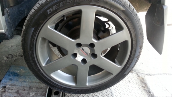 ขายล้อ volvo ขนาด 17 " 5 รู 108 ไม่คด ไม่ดุ้ง ทำสีมาอย่างเดียว ไม่มียาง