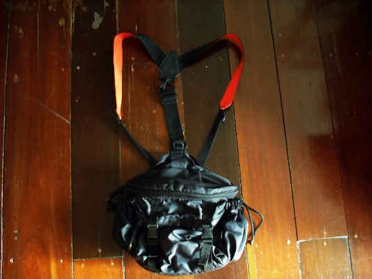 กระเป๋าเป้คาดเอวหลังทรงหน่วย Delta