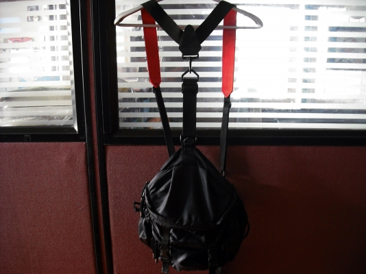 กระเป๋าเป้คาดเอวหลังทรงหน่วย Delta