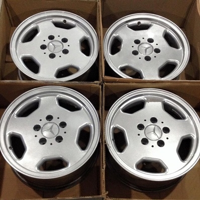 ---------ขายแล้ว-----------ล้อแม็กซ์แท้ BENZ 15 นิ้ว