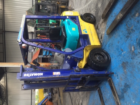 ขายฟอร์คลิฟท์ 1.5 ตันรุ่นใหม่ๆราคาเบาๆ110,000 บาท