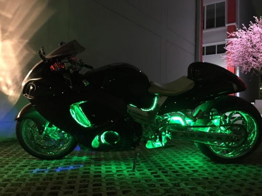 HAYABUSA 1300 2012 ชุดแต่งเทพตรงรุ่นจากเมกา คันนี้แต่งมาสุดในรุ่นคับ HAYABUSA 1300 2012 ชุดแต่งเทพตรงรุ่นจากเมกา คันนี้แต่งมาสุดในรุ่นคับ