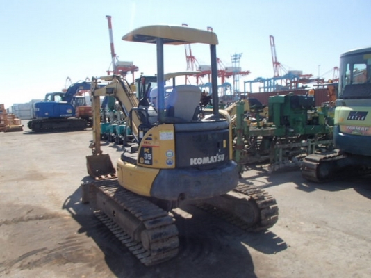 มาแล้ว รถขุด KOMATSU PC35MR-2 มาแล้ว รถขุด KOMATSU PC35MR-2