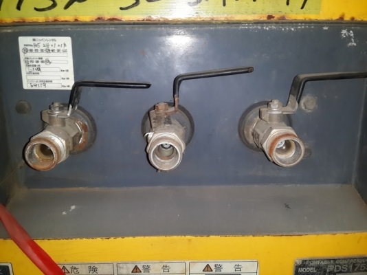 ขายปั๊มลมแรงดันสูง Airman PDS175 #53-5A11574 เหมาะสำหรับเจาะบาดาล โทร 061-4194022 ใหม่ค่ะ ขายปั๊มลมแรงดันสูง Airman PDS175 #53-5A11574 เหมาะสำหรับเจาะบาดาล โทร 061-4194022 ใหม่ค่ะ