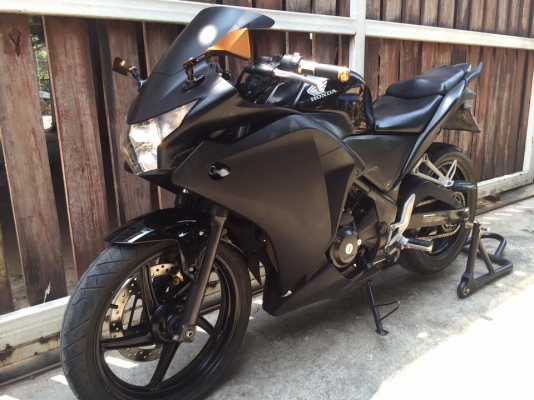 CBR250 ปี2011 ท่อแต่งเสียงลั่นๆ วิ่ง40000โล กระจกแต่ง กระจกเดิมครบ ยางหน้าหลังใหม่ ระบบไฟติดครบ CBR250 ปี2011 ท่อแต่งเสียงลั่นๆ วิ่ง40000โล กระจกแต่ง กระจกเดิมครบ ยางหน้าหลังใหม่ ระบบไฟติดครบ