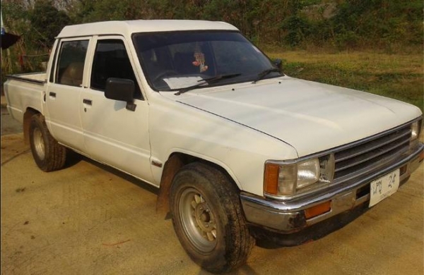 ขาย toyota hero 4ประตู ปี87 เครื่องดี ช่วงล่างดี คลัชชีสวย