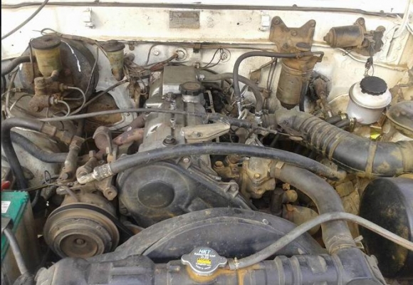 ขาย toyota hero 4ประตู ปี87 เครื่องดี ช่วงล่างดี คลัชชีสวย