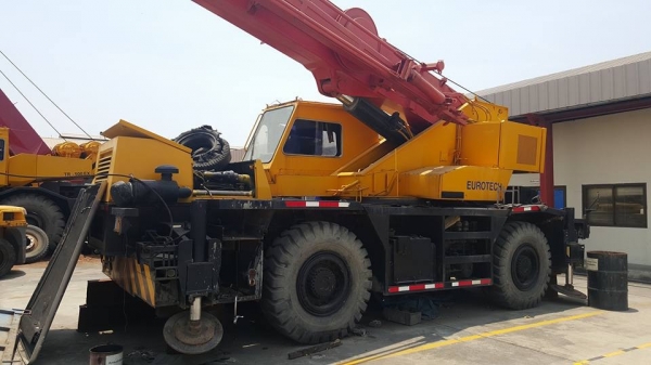 ขายรถเครน KATO KR35H-11 เอกสารซื้อขาย เครื่องพัง เกียร์ใช้ได้ ขายรถเครน KATO KR35H-11 เอกสารซื้อขาย เครื่องพัง เกียร์ใช้ได้