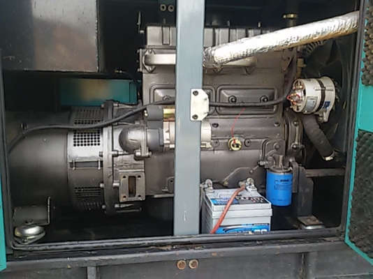 ขายเครื่องปั่นไฟ30kva พร้อมใช้งานพร้อมตู้เก็บเสียง