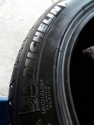 215/55R17 MICHELIN PRIMACY LC ปี13 ชุด 4 เส้น tel.081-427-3941 ไอดีไลน์ 0814273941 215/55R17 MICHELIN PRIMACY LC ปี13 ชุด 4 เส้น tel.081-427-3941 ไอดีไลน์ 0814273941